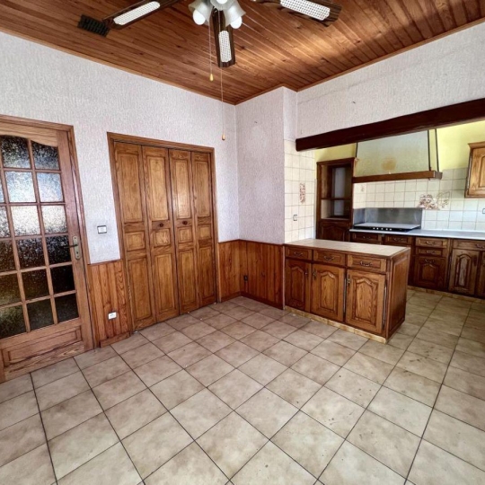  POLE SUD IMMOBILIER : House | CAZOULS-LES-BEZIERS (34370) | 180 m2 | 210 000 € 