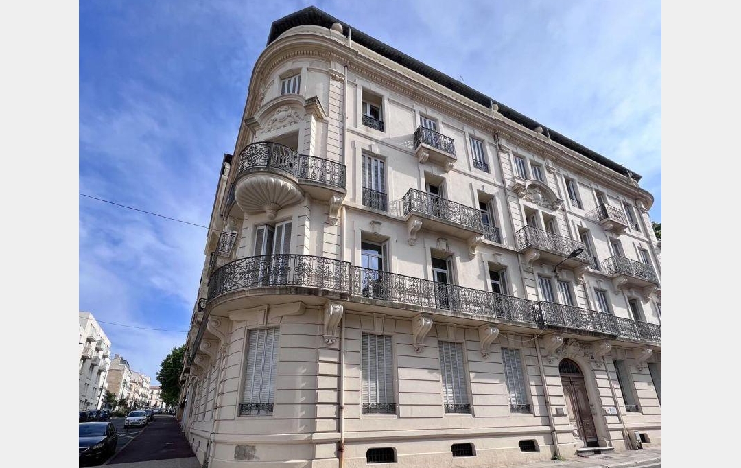 POLE SUD IMMOBILIER : Local / Bureau | BEZIERS (34500) | 115 m2 | 145 000 € 