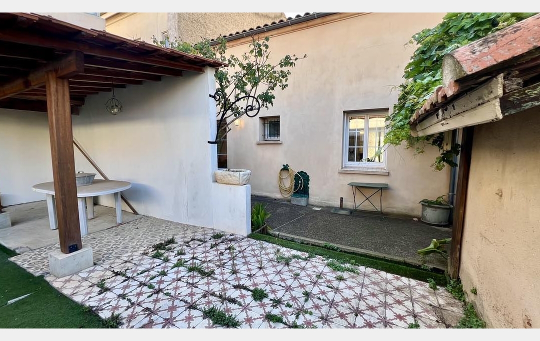 POLE SUD IMMOBILIER : Building | BEZIERS (34500) | 170 m2 | 348 000 € 