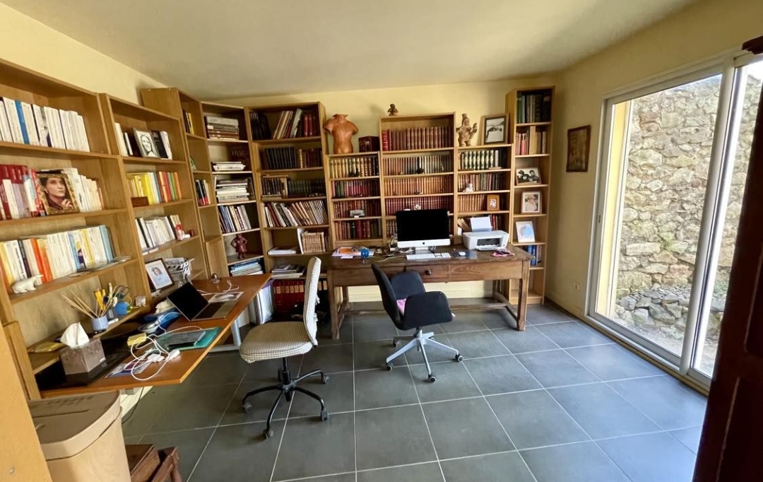 POLE SUD IMMOBILIER : House | BEZIERS (34500) | 240 m2 | 573 000 € 