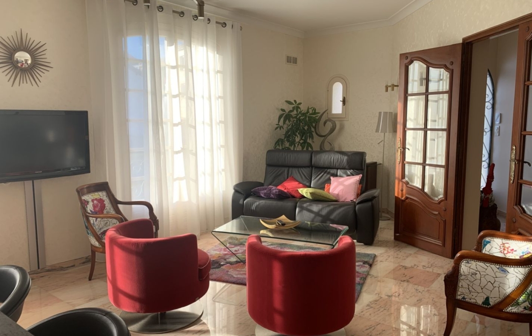POLE SUD IMMOBILIER : House | BEZIERS (34500) | 190 m2 | 428 000 € 