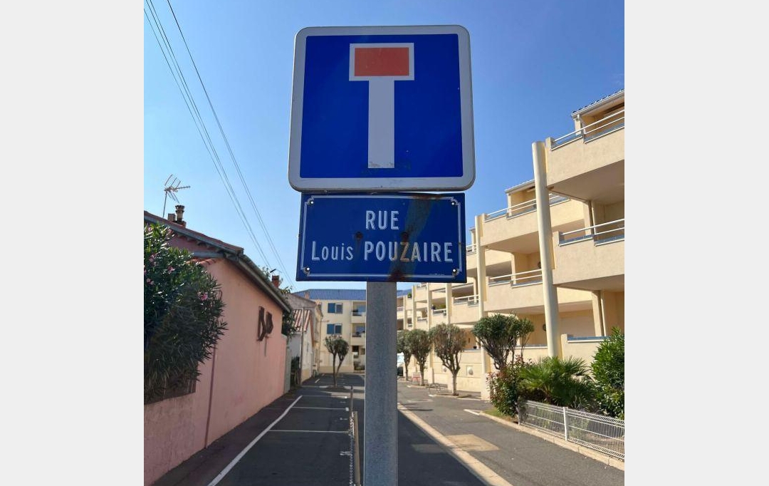 POLE SUD IMMOBILIER : Parking | VALRAS-PLAGE (34350) | 0 m2 | 9 500 € 