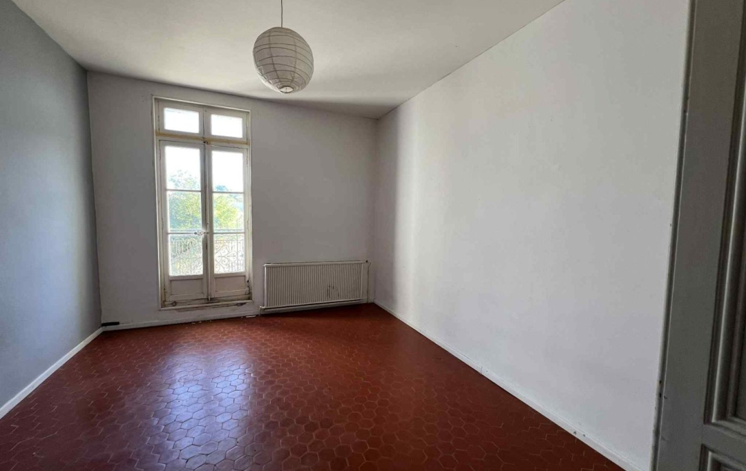 POLE SUD IMMOBILIER : House | CORNEILHAN (34490) | 254 m2 | 330 000 &euro; 