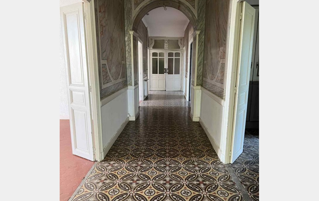 POLE SUD IMMOBILIER : House | CORNEILHAN (34490) | 254 m2 | 330 000 &euro; 