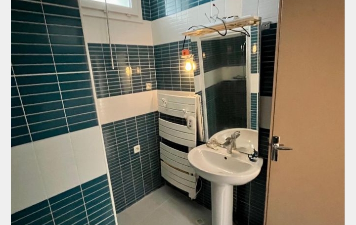 Maison de village ABEILHAN 45 m2 75 000 € Maison de village ABEILHAN 45 m2 75 000 €